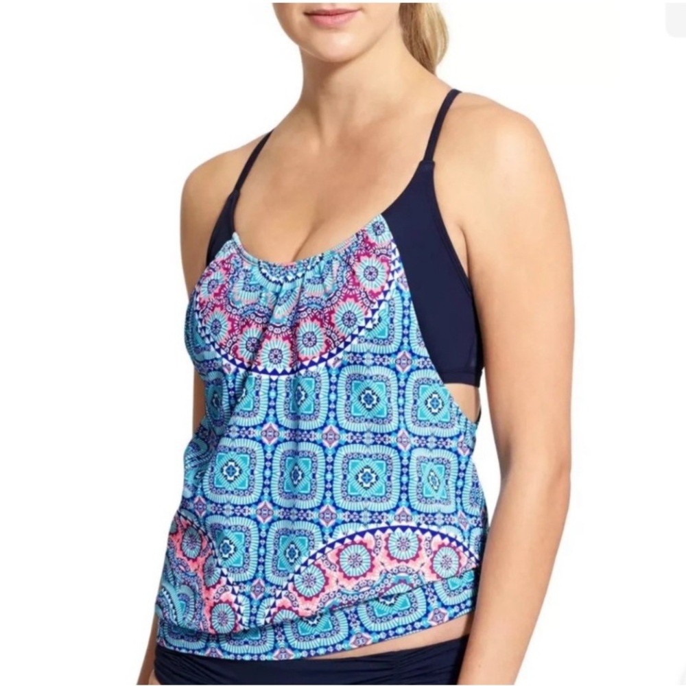 Athleta Fiji Blousy Tankini Top